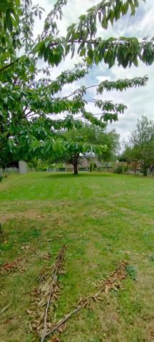 Terrain Yzeures Sur Creuse 700 m2 [REF. 6963]