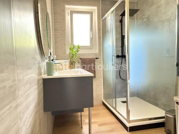 Vente
                Maison153 m² - 8 Pièces -
                    L HUISSERIE (53970)