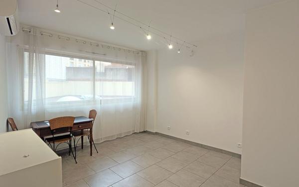 Appartement à vendre    4 pièces • 85,02 m2 Nice