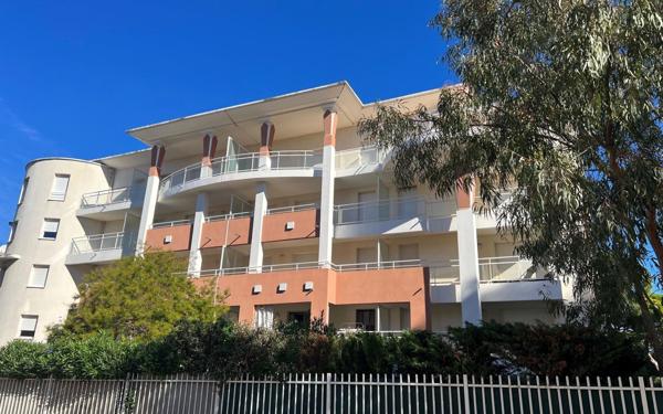 Appartement à vendre    4 pièces • 91,05 m2 Hyères