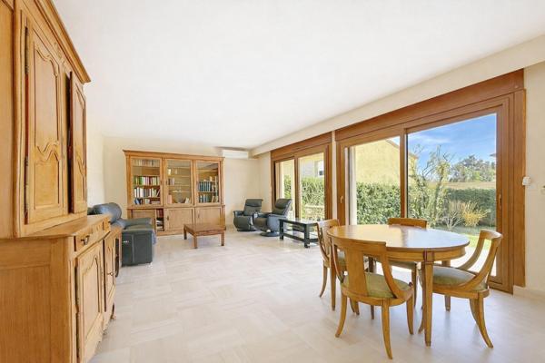 Villeurbanne, maison d'architecte de plain-pied