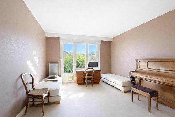 Villeurbanne, maison d'architecte de plain-pied