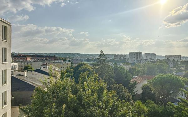 Appartement à louer    1 pièce • 27 m2 Rueil-Malmaison