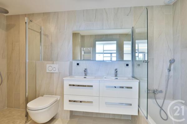 Appartement F5 à vendre  5 pièces - 191,23 m2 ST JEAN CAP FERRAT - 06