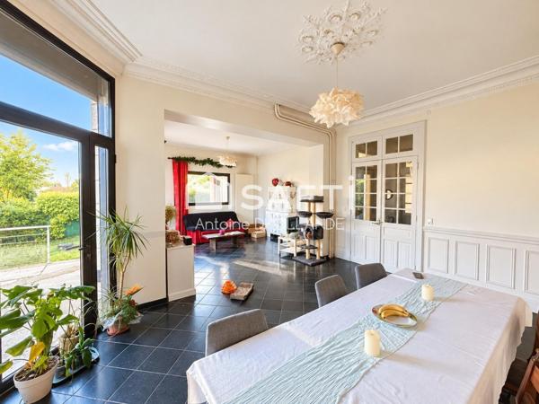 Maison bourgeoise de caractère – 310 m²