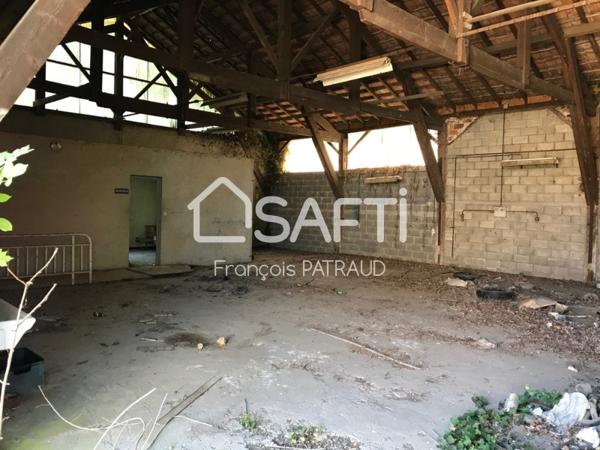 Terrain à bâtir de 2700 M2 