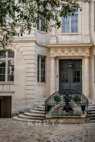 Appartement en plein coeur de Montorgueil entièrement refait par architecte