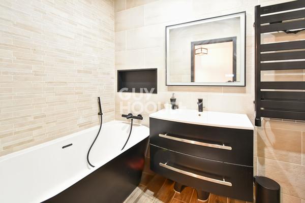 Superbe duplex de 75 m² avec terrain privatif de 40 m²,