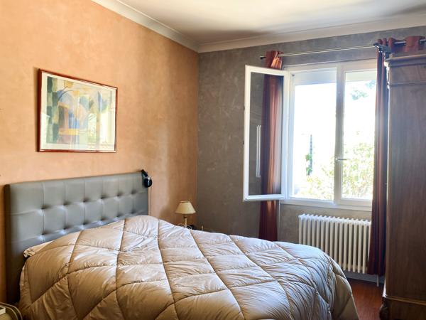 Tournon-sur-Rhône (07300) Villa 180 m² avec piscine et terrain - DPE A - Tournon-sur-Rhône centre-sud