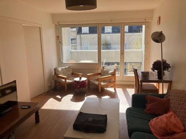 Idéal investisseur, appartement T4 en colocation, proche centre-ville, quartier St Michel / Jardin des Plantes.