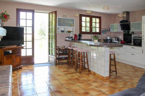 Jolie maison avec étang !