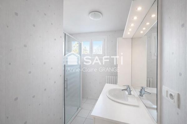 Maison, plain-pied avec fort Potentiel,