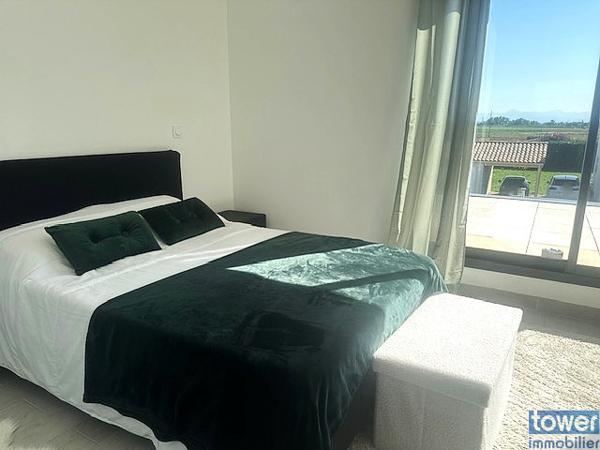 Maison
                                                                                                                                                                                                                                                                                                                        5 pièce(s)                                                                                                                                                                                                          4 chambre(s)                                                                                                                                                                                                          144  m²