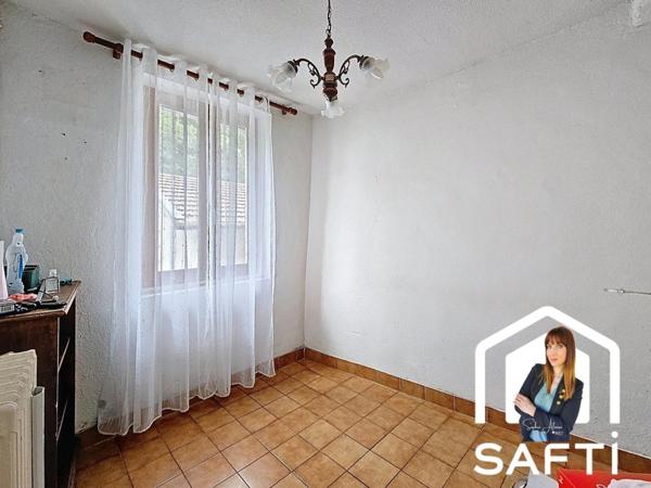 Maison de ville à fort potentiel – 135 m² sur 4 niveaux avec vue dégagée