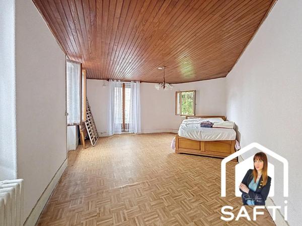 Maison de ville à fort potentiel – 135 m² sur 4 niveaux avec vue dégagée