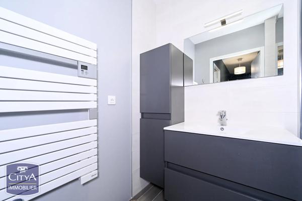 Appartement à vendre 4 pièces 77.99m²