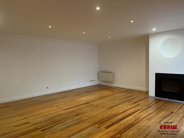 T5 Triplex BX JARDIN PUBLIC