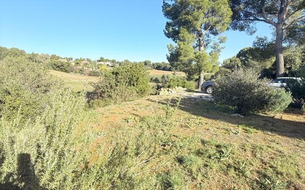 Maison à vendre    4 pièces •  Saint-Cyr-sur-Mer