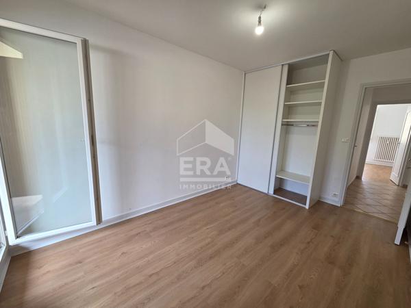 Appartement Amberieu En Bugey 3 pièce(s), T3, garage, balcon