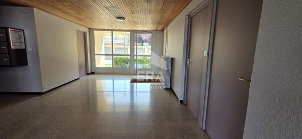 Appartement Amberieu En Bugey 3 pièce(s), T3, garage, balcon