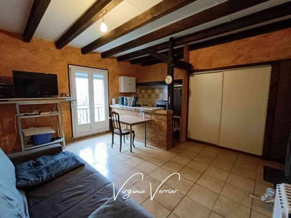 Bien immobilier à vendre 7 pièces de 200 m²