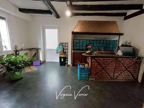 Bien immobilier à vendre 7 pièces de 200 m²