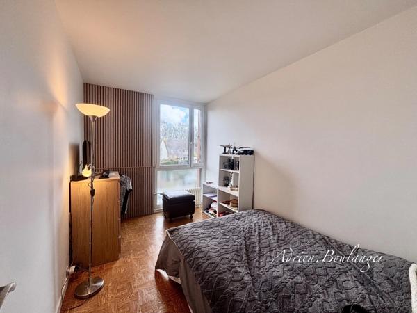 Maison à vendre 4 pièces VAUX LE PENIL (77)