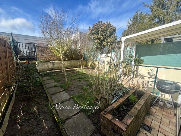 Maison à vendre 4 pièces VAUX LE PENIL (77)