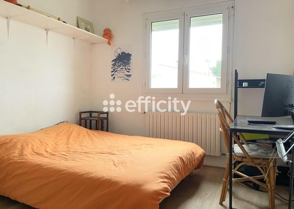 Immeuble 10 pièces - 210 m²