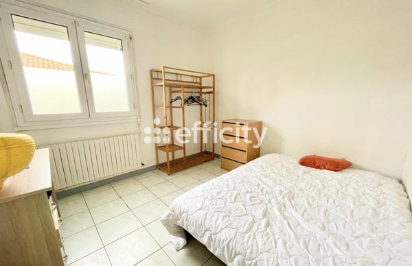 Immeuble 10 pièces - 210 m²