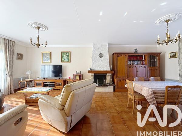 Maison à vendre 5 pièces 93,17 m² Yerres