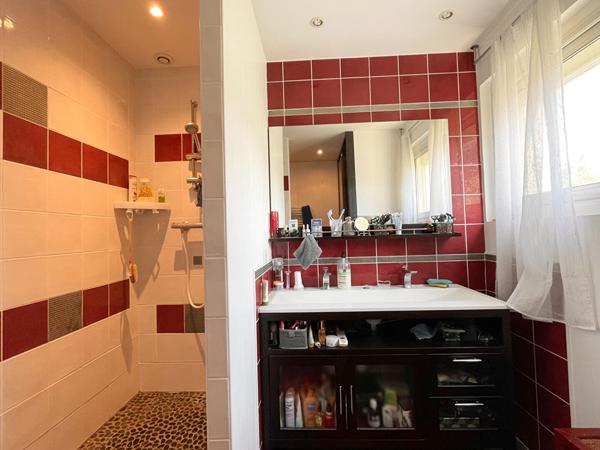 17200 ROYAN MAISON ROYAN PARC- CENTRE VILLE, 120 m plage