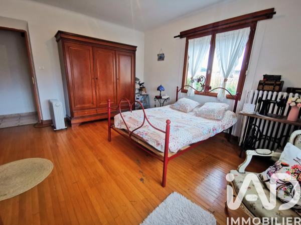 Maison à vendre 10 pièces 222 m² La Mure