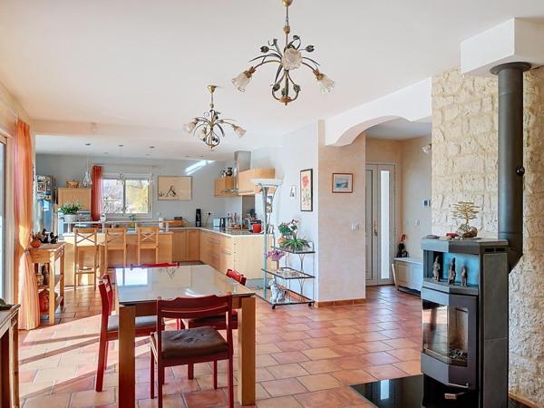 La maison du bonheur est ici!!  A VOIR ABSOLUMENT!!