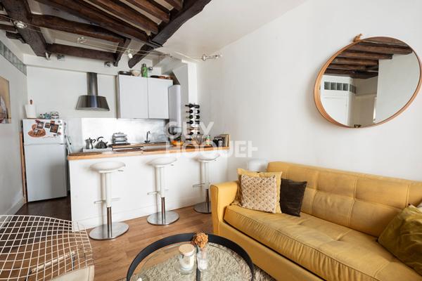 Bel appartement 3 pièces de 45,17 m² ? Plein de charme montmartrois