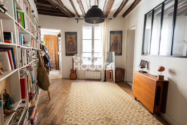 Bel appartement 3 pièces de 45,17 m² ? Plein de charme montmartrois