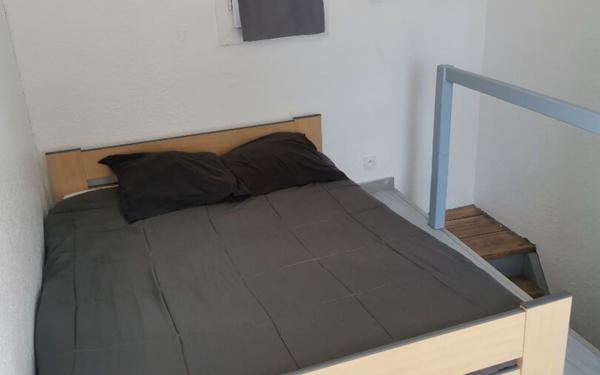 Appartement à louer    2 pièces •  Nîmes