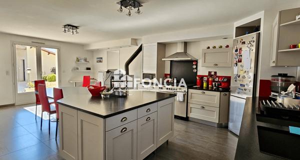 À vendre Maison 5 pièces 147 m² - Chauray 79180