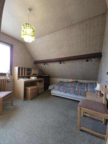 À vendre - Maison individuelle, 6 pièces située à Brunoy (91800)