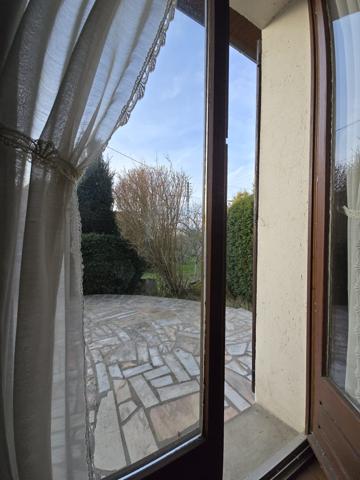 À vendre - Maison individuelle, 6 pièces située à Brunoy (91800)