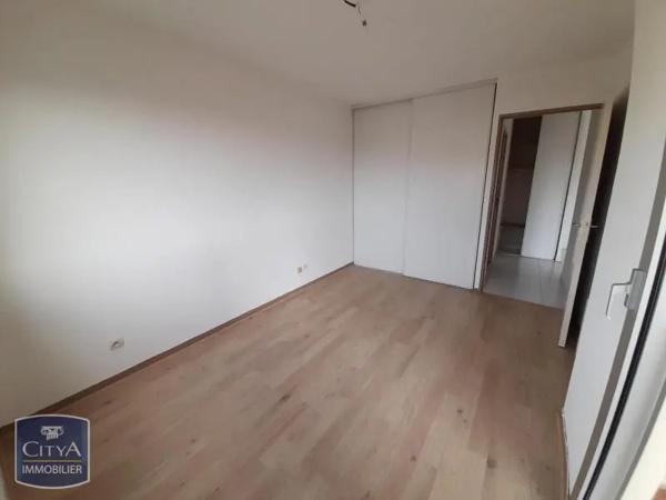 Appartement à louer 2 pièces 43.36m² Saint-Laurent-du-Var (06700)