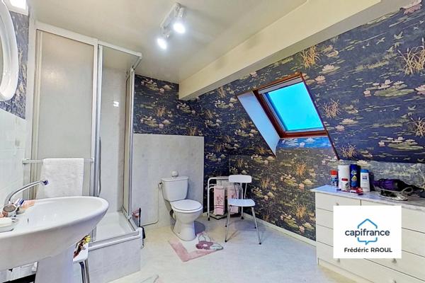 Is-sur-Tille – Maison familiale parfaitement entretenue avec beaux volumes