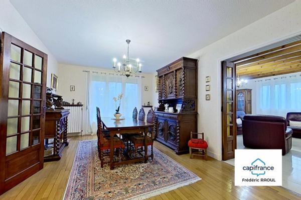 Is-sur-Tille – Maison familiale parfaitement entretenue avec beaux volumes