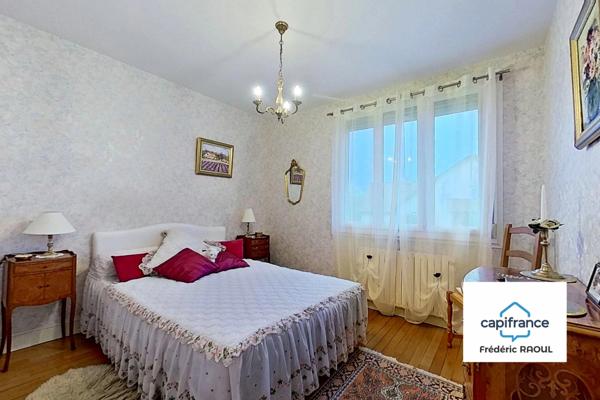 Is-sur-Tille – Maison familiale parfaitement entretenue avec beaux volumes