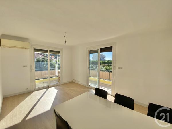 Appartement F3 à vendre  3 pièces - 55,26 m2 ROQUEBRUNE CAP MARTIN - 06