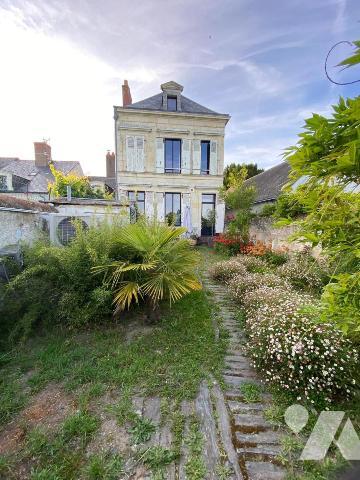  Maison Napoléonienne à Ingrandes-sur-Loire : Élégance et Modernité au Bord de la Loire