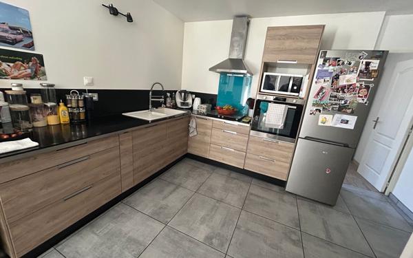 Appartement à vendre    3 pièces • 69,96 m2 Hayange