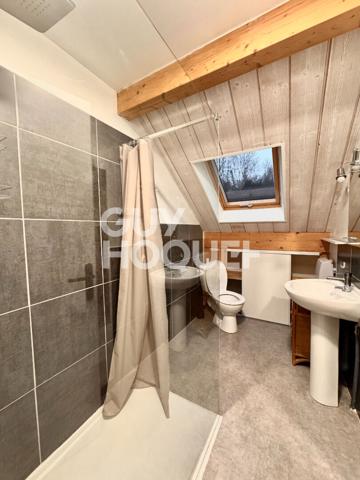 DUPLEX T2 Meublé PROCHE LAC Vue dégagée et terrasse