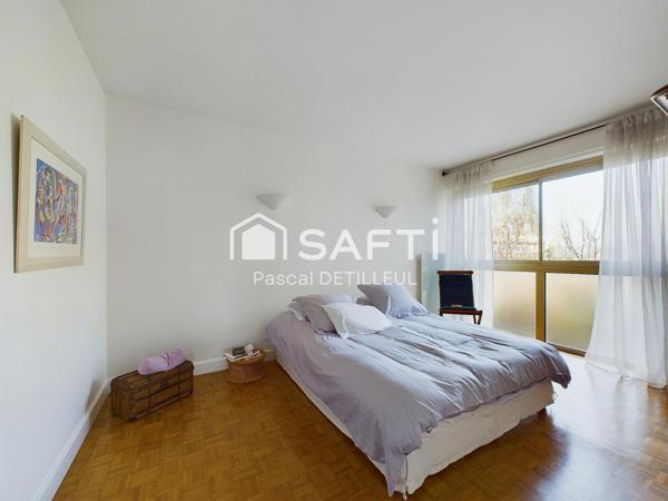 GARCHES - Buzenval appartement 5 pièces 109m2