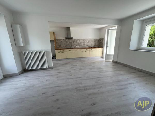 Location maison La Chapelle Sur Erdre : 1 315 € - AJP Immobilier Nantes Nord